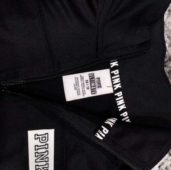 🌿XS PINK VS Ultimate Half Zip 🌿 - Picture 3 of 3